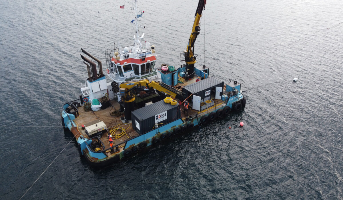 salmon fish feed barge, skye island, salvage, wreck removal, bonn & mees, marine masters