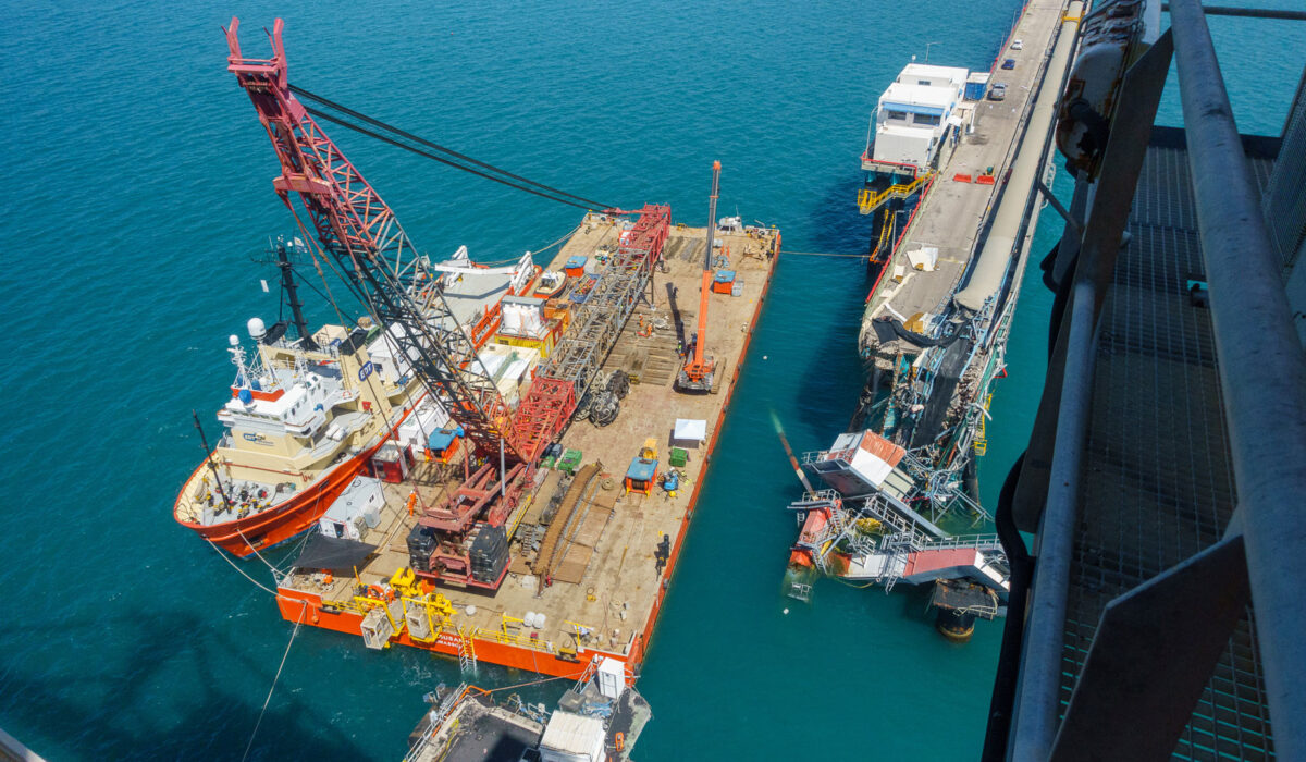 marine masters, crane 92, wreck removal, salvage, emergency response, offshore, ports, mer-terre