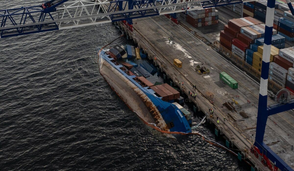 refloating-emnah refloating-emnah