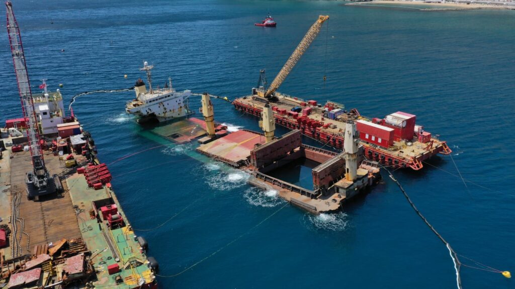 os 35, tradewinds, marine masters, salvage consultant, wreck removal, koole contractors